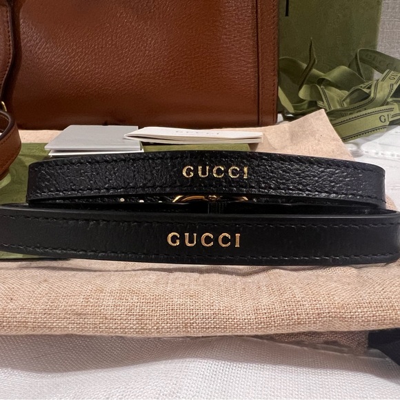 Gucci Diana Small Tote - Picture 8 of 11